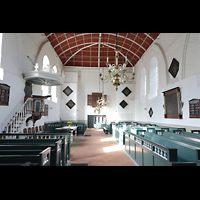 Krummhörn, Reformierte Kirche, Innenraum in Richtung Chor