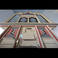 Krummhörn - Rysum (Ostfriesland), Kirche, Spieltisch und Orgel perspektivisch