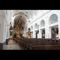 Altötting, Basilika St. Anna (Hauptorgel / Marienorgel), Innenraum seitlich