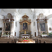 Altötting, St. Magdalena, Altarraum