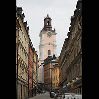 Stockholm, Domkyrka (S:t Nicolai kyrka, Storkyrkan), Blick vom Storkyrkobrinken auf den Kirchturm