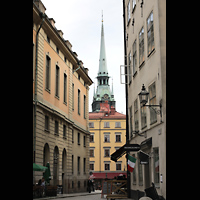 Stockholm, Deutsche St. Gertruds-Kirche, Blick vom Trångsund auf den Kirchturm