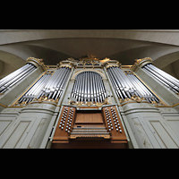 Stockholm, Hedvig Eleonora kyrka, Orgel mit Spieltisch perspektivisch