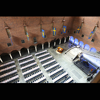 Stockholm, Stadshus (City Hall), Blick durch den Orgelgrill in den Saal - rechts der Spieltisch