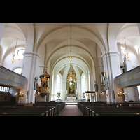 Stockholm, Maria Magdalena Kyrka (Südemporenorgel), Innenraum in Richtung Chor