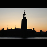Stockholm, City Hall, Blick von Riddarsholmen zum Stadshus - Abendstimmung