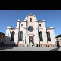 Stockholm, Domkyrka (S:t Nicolai kyrka, Storkyrkan), Ostfassade mit: Statue Olavvs Petri