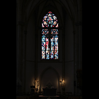 Viersen - Dülken, St. Cornelius und Peter, Buntglasfenster im Chor