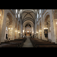 Köln, Basilika St. Aposteln (Chororgel), Hauptschiff in Richtung Orgel
