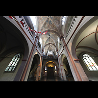 Köln, St. Maria Lyskirchen, Innenraum in Richtung Orgel mit Blick ins Gewölbe und die Fresken