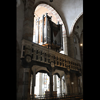 Köln (Cologne), Basilika St. Maria im Kapitol, Orgelrückseite (Ostseite) seitlich