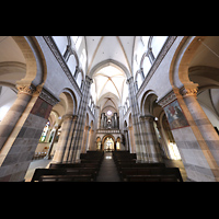 Köln, St. Andreas Dominikaner, Innenraum in Richtung Orgel