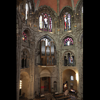 Köln, Basilika St. Gereon (Kryptaorgel), Blick vom seitlichen Umgang von der Mitte des Dekagons zur Orgel