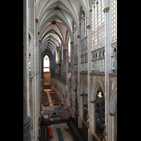 Kln, Dom St.Peter und Maria (Chor- / Marienorgel), Langhaus mit 22 m hohem Westfenster und Langhausorgel