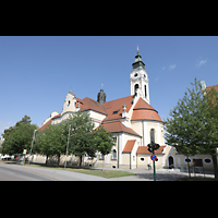 Regensburg - Reinhausen, St. Josef (Hauptorgel), Ansicht von Südosten von der Brennesstraße