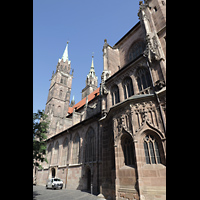Nürnberg (Nuremberg), St. Lorenz (Truhenorgel), Seitlichen Ansicht von Südosten