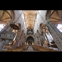 Nürnberg (Nuremberg), St. Lorenz (Truhenorgel), Innenraum in Richtung Orgel