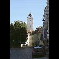 Vilnius, Šv. Jonu Bažnycia (St. Johannes), Oginskiu koplycios (Oginski-Kapelle), Blick vom Šventaragio g. (südlich des Kathedralplatzes) zum Turm