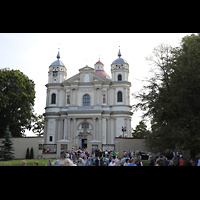 Vilnius, Šv. apaštalu Petro ir Povilo bažnycia (St. Peter und Paul), Blick vom Platz Papst Johannes Paul II von Südwesten auf die Fassade