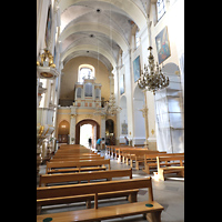 Vilnius, Šv. arkangelo Rapolo bažnycia (Erzengel Raphael), Innenraum in Richtung Orgel