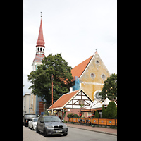Pärnu (Pernau), Elisabeti Kirik (Seitenorgel), Ansicht von der NikolaiStraße von Südwesten