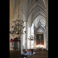 Tallinn (Reval), Oleviste Kirik (Olai-Kirche), Seitlicher Blick in den Altarraum