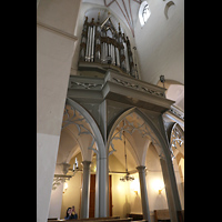 Tallinn (Reval), Oleviste Kirik (Olai-Kirche), Orgelempore seitlich