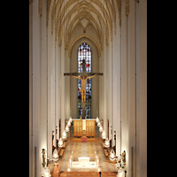 München, Liebfrauendom, Blick von der Orgelempore in den Chorraum