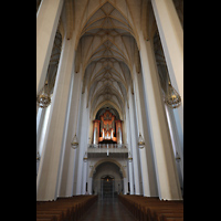 München, Liebfrauendom, Hauptschiff in Richtung Orgel