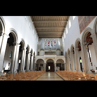 Mnchen (Munich), St. Maximilian, Innenraum in Richtung Orgel