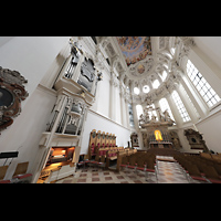 Passau, Dom St. Stephan, Chororgel mit Blick in den Chor zum Hochaltar