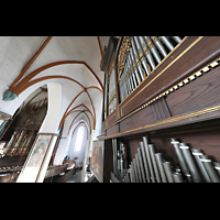 Lbeck, St. Jakobi (Groe Orgel), Blick von der kleinen Orgel zur groen Orgel