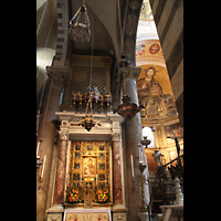 Pisa, Duomo di Santa Maria Assunta (Hauptorgel), Seitenschiff und Blick zum Chor