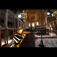 Modena, Duomo, Spieltisch und Blick in den Chorraum