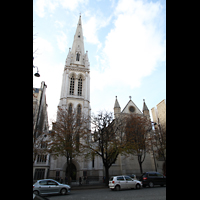 Paris, Cathédrale Américaine (Holy Trinity Cathedral), Fassade mit Turm