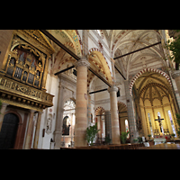 Verona, S. Anastasia, Orgel und Chorraum