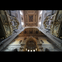 Napoli (Neapel), Cattedrale di S. Maria Assunta, Blick zur Decke in Richtung Chor und auf die Hauptorgel