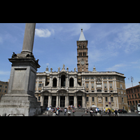 Roma (Rom), Basilica S. Maria Maggiore, Basilikaplatz mit Mariensäule