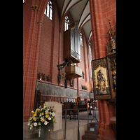 Frankfurt am Main, Kaiserdom St. Bartholomäus, Chorraum mit Chororgel