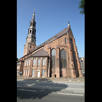 Hamburg, St. Katharinen (Chororgel), Außenansicht auf den Chor und Turm