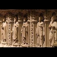 New York (NY), Episcopal Cathedral of St. John the Divine, Statuen im Chorumgang