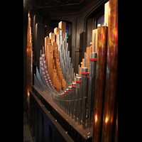 New York (NY), First Presbyterian Church - Main Organ, Freistehender Pfeifenprospekt der kleinen Orgel