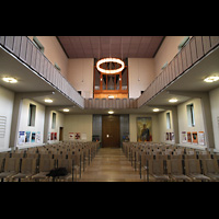 Berlin (Wedding), St. Paul, Innenraum in Richtung Orgel