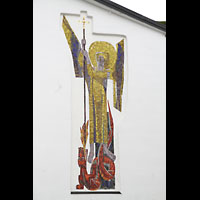 Hammerfest, St. Mikael, Mosaik auf der Fassade