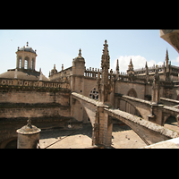 Sevilla, Catedral (Hauptorgel), Dach der Kathedrale