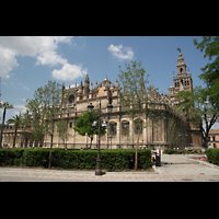 Sevilla, Catedral (Hauptorgel), Blick von der Alcazar auf die Kathedrale