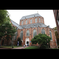 Südlicher Chorraum von Popkenstraat/Martinikerkhof aus gesehen Groningen, Martinikerk, Südlicher Chorraum von Popkenstraat/Martinikerkhof aus gesehen