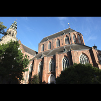 Blick auf Chor und südliches Querhaus vom martinikerkhof aus Groningen, Martinikerk, Blick auf Chor und südliches Querhaus vom martinikerkhof aus
