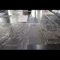 Alte Gedenkplatten im Hauptschiff-Fußboden Groningen, Martinikerk, Alte Gedenkplatten im Hauptschiff-Fußboden