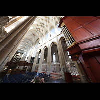 Blick von der Chororgel durchs Hauptschiff zur Hauptorgel Kampen, Sint Nicolas Bovenkerk, Blick von der Chororgel durchs Hauptschiff zur Hauptorgel